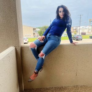 Meet your Posher, Makayla